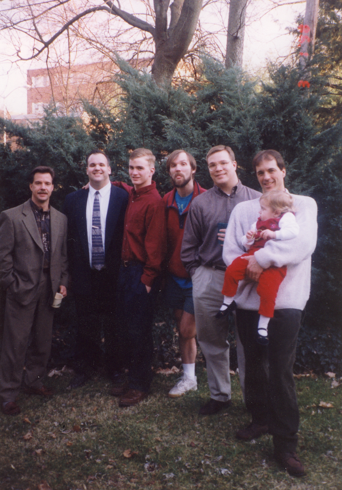 cousins at Donna's housewarming